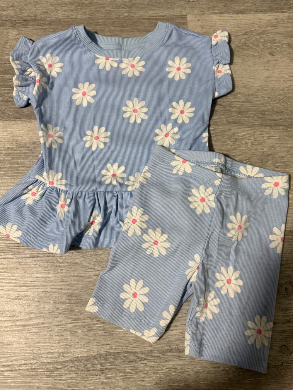 Cat & Jack Daisy Print Matching Set